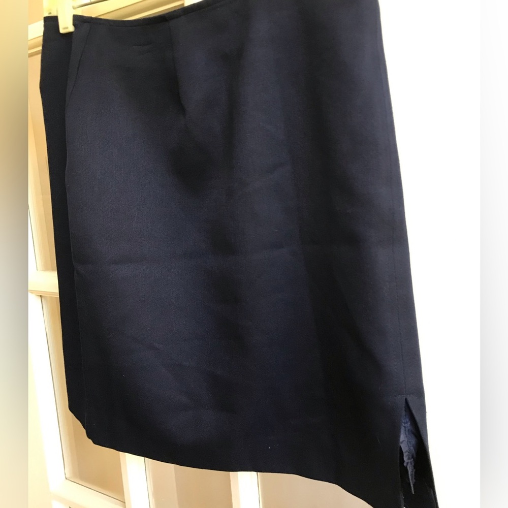 Elegant Navy Blue Women's Skirt